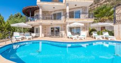 5 Bedroom Detached Luxury Villa For Sale in Kalkan