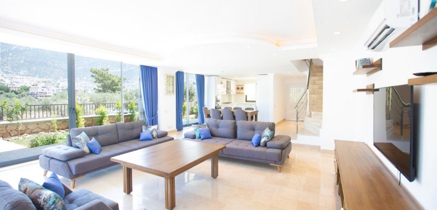 4 Bedroom Modern Villa Located in Kalamar Area in Kalkan-SOLD