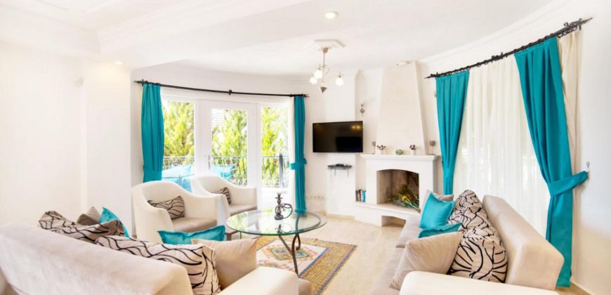 5 Bedroom Detached Luxury Villa For Sale in Kalkan