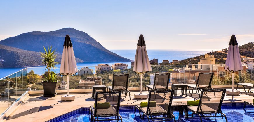 The modern and stylish Villa has just been completed and is brand new