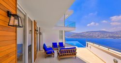 SOLD-Modern Six Bedroom Detached Villa With A Stunning Sea View