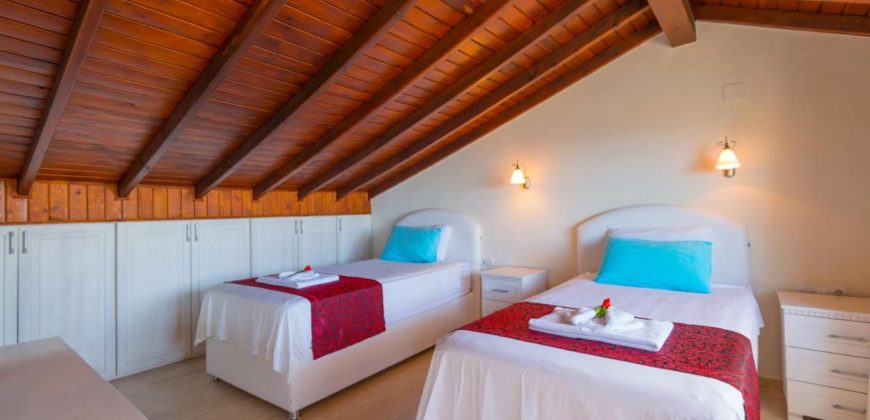 5 Bedroom Detached Luxury Villa For Sale in Kalkan