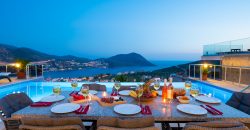 Luxury Modern Five En Suite Bedroom Villa With Private Infinity Pool, Open Sea View & Rental Guarantee