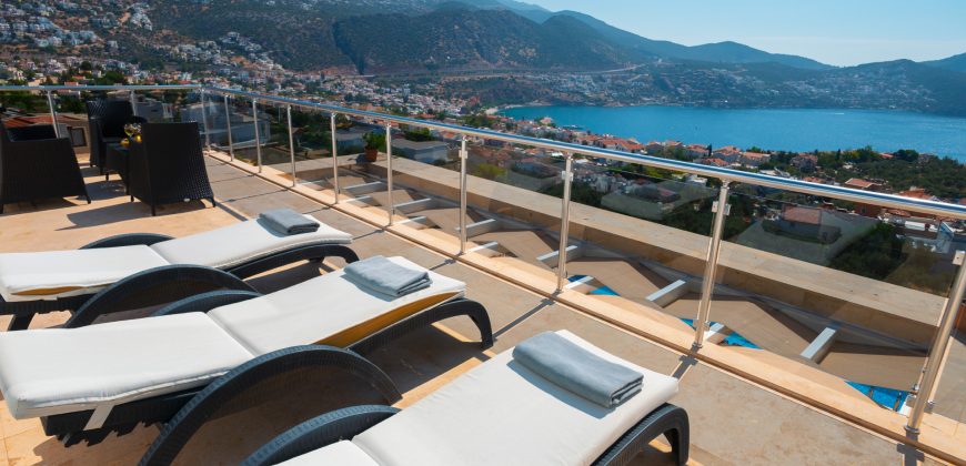 Luxury Modern Five En Suite Bedroom Villa With Private Infinity Pool, Open Sea View & Rental Guarantee