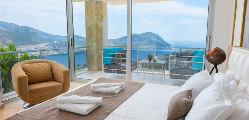 Luxury 6 Bedrooms Stylish Villa For Sale in Kalkan