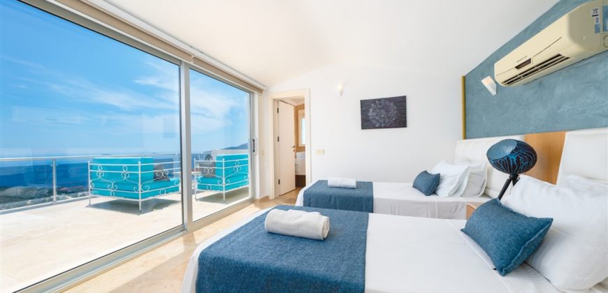 Luxury 6 Bedrooms Stylish Villa For Sale in Kalkan