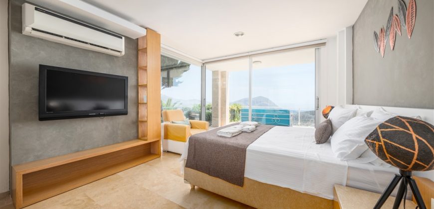 Luxury 6 Bedrooms Stylish Villa For Sale in Kalkan