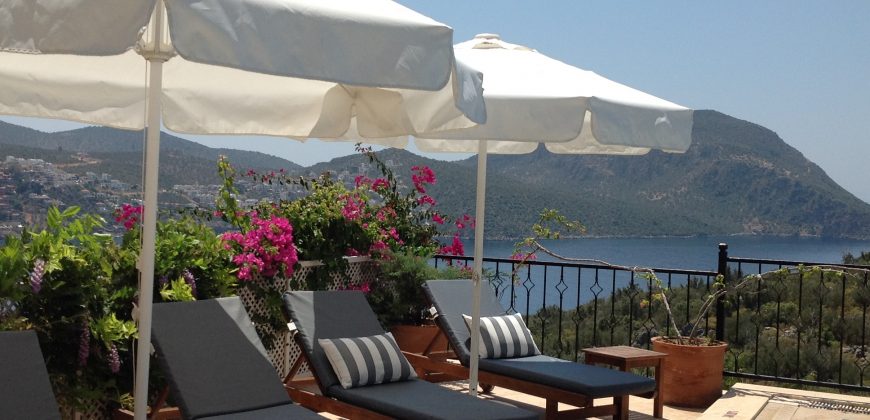 Luxury 4 Bedroom Villa For Sale Near Regency Hotel in Kalkan
