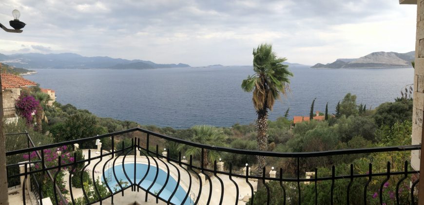 Beautiful 4 Bedroom Peninsula Villa With Magnificent Kastellorizo View