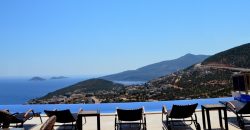 Deluxe Five Bedroom Duplex Villa With Large Infinity Pool-SOLD