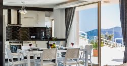 Deluxe Five Bedroom Duplex Villa With Large Infinity Pool-SOLD