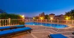 Beautiful 3 Bedroom Duplex Villa With Private Pool