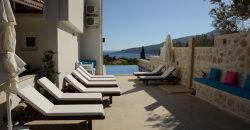 Stylish 5 Bedroom Luxury Villa with Private Pool For Sale