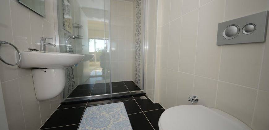 Stylish 5 Bedroom Luxury Villa with Private Pool For Sale