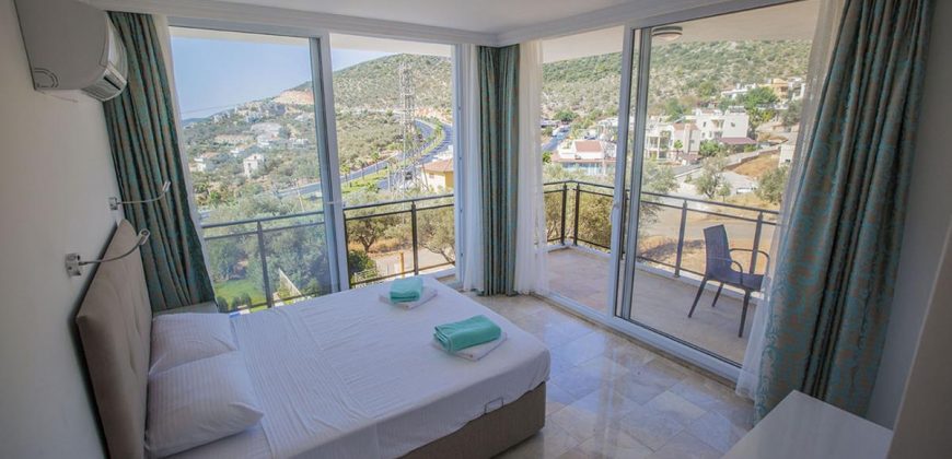 Sea View Upper Duplex For Sale With Its Own Private Pool