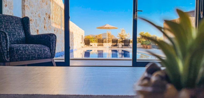 Brand New 3 Bedroom Semi-Detached Villa- SOLD